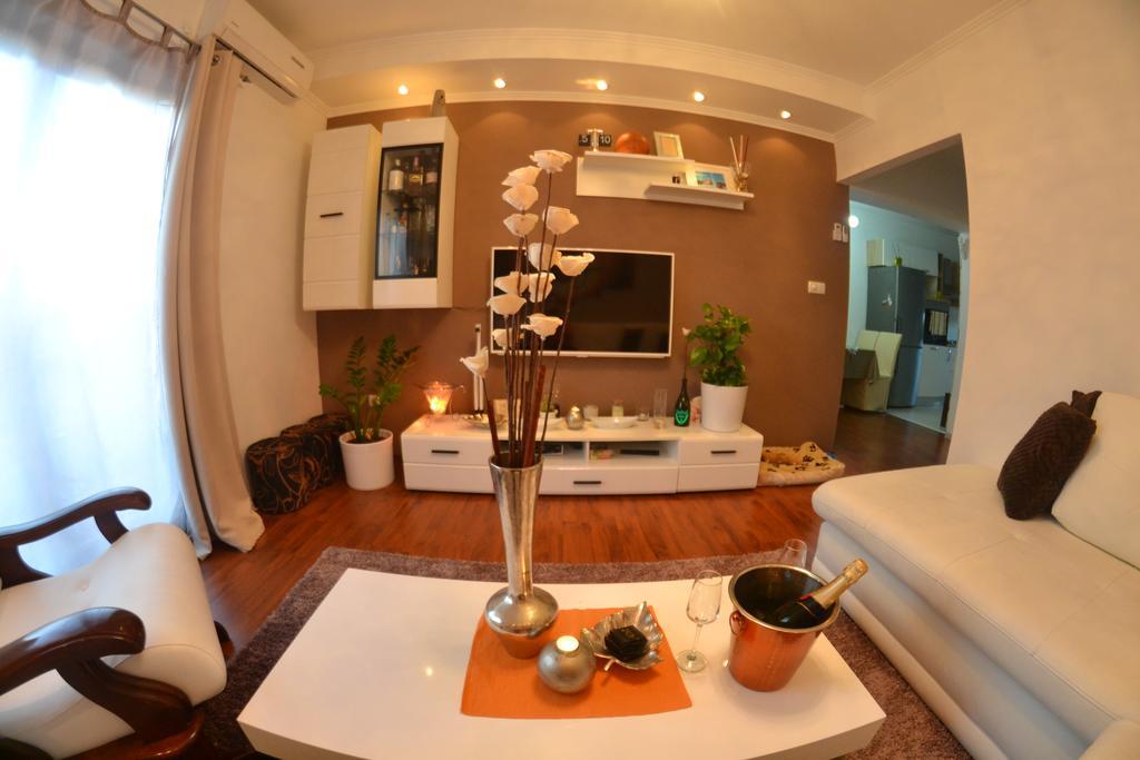 Apartment Beg Rab Town Exterior photo