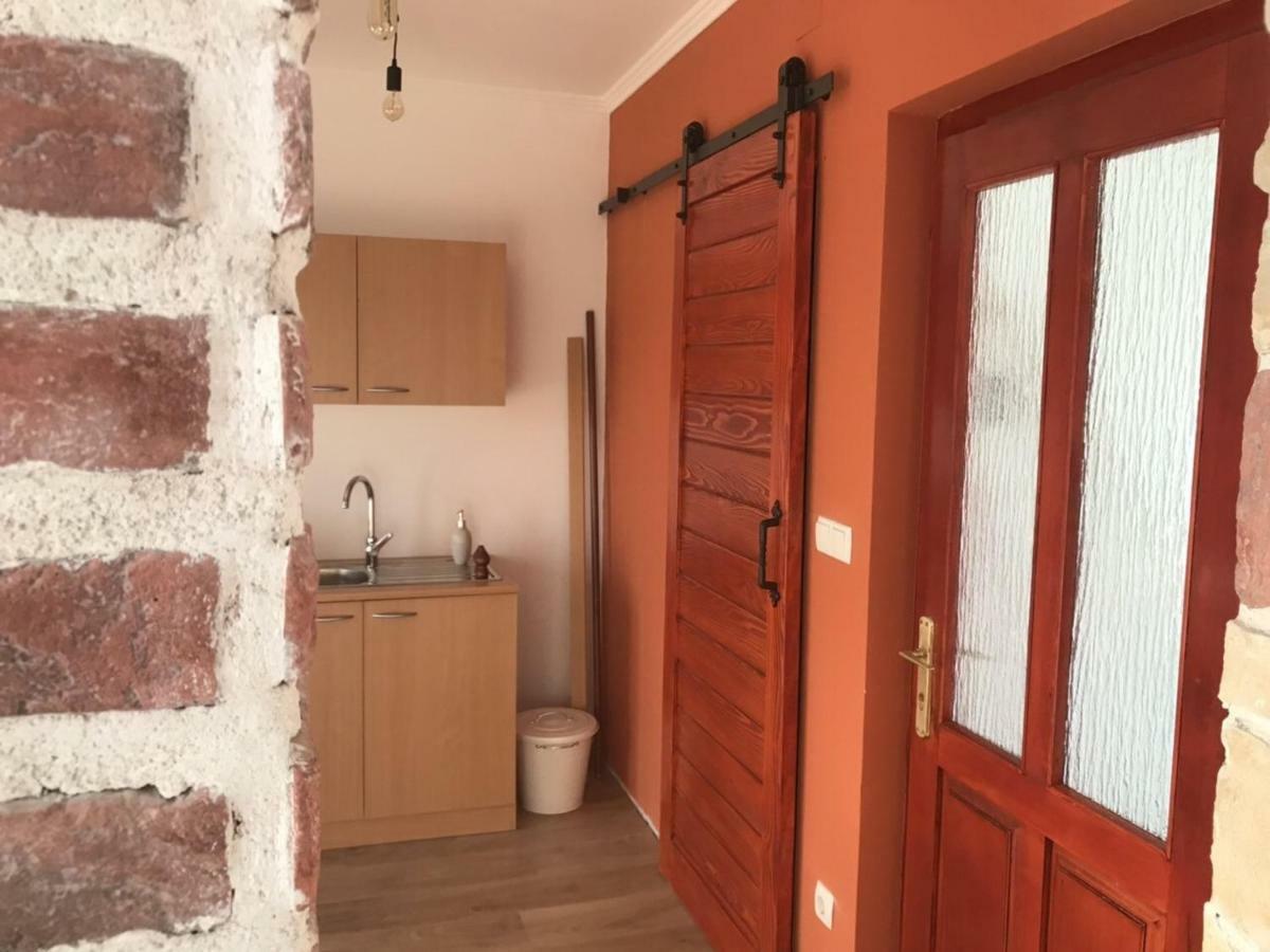 Apartment Beg Rab Town Exterior photo